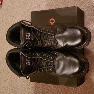 Mens black Five Star steel toe work boot.